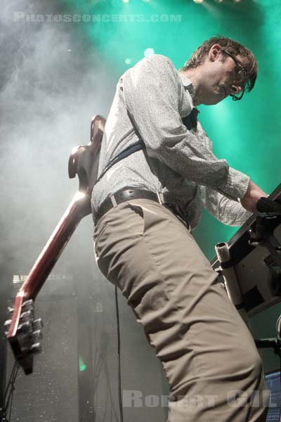 BATTLES - 2015-05-23 - PARIS - Espace Charlie Parker - Grande Halle - 